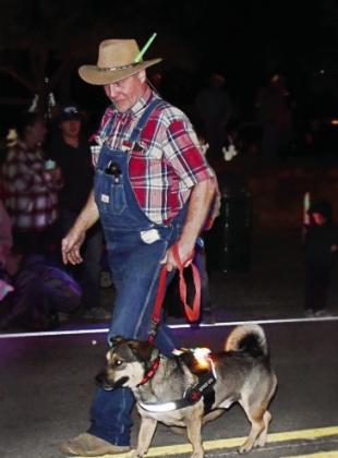 The Warrior's Heart Service Dogs came out to the parade. BULLETIN PHOTOS/ Tracy Thayer